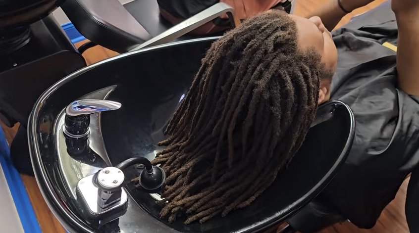 Step-by-Step Guide to Washing Dreadlocks