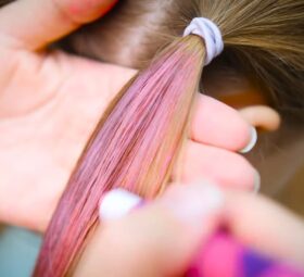 How To Use Hair Chalk