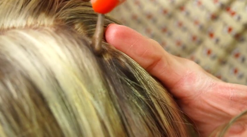 Quick Fixes for Gray-Looking Blonde Highlights